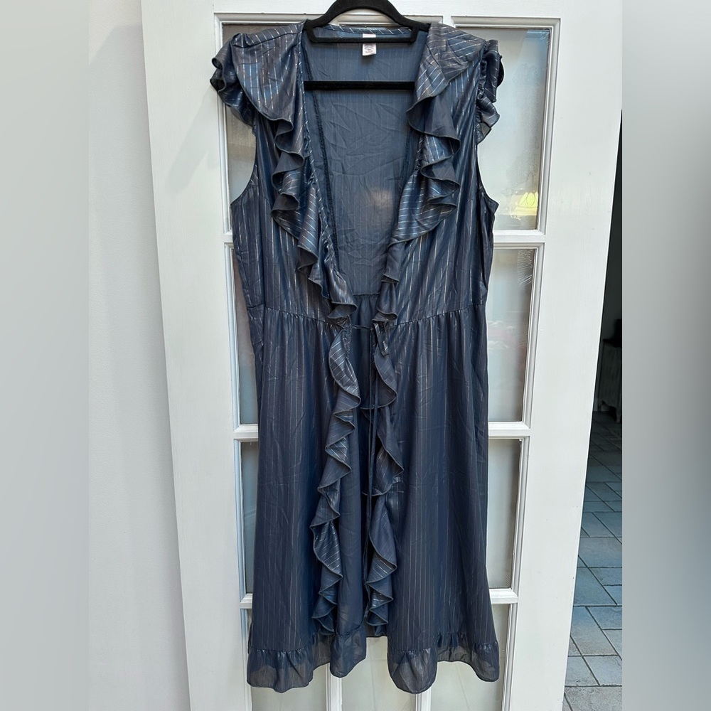 Victoria's Secret Shimmering Slate Blue Striped Ruffle Intimates Robe Size XL - Picture 3 of 13